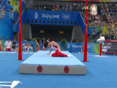 OLYMPICS-heap-on-ground.jpg