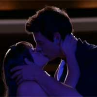 glee-sf-kiss.jpg