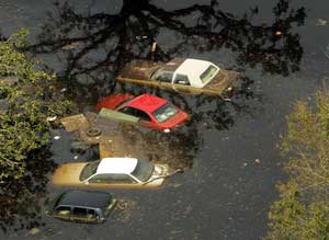 Hurricane_Katrina_N_286930b.jpg