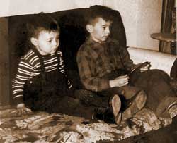 Donovan-boys-watching-tv-2.jpg