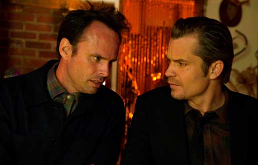 justified-olyphant-goggins-emmy.jpg