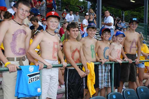 Little-League-World-Series-2011-Georgia-fans.jpg