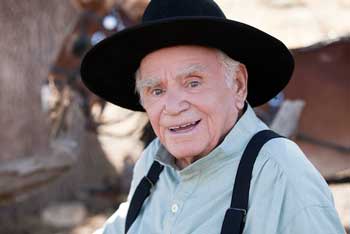 loves-christmas-journey-hallmark-borgnine.jpg