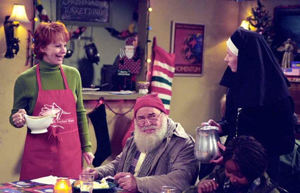 reba christmas tv.jpg
