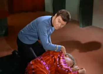 star-trek-hes-dead-jim.jpg