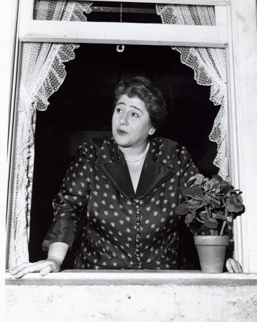 the goldbergs gertrude berg.jpg