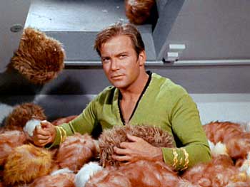 trouble-with-tribbles-capt-kirk.jpg